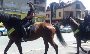 Prvi put u Novom Gradu: Ulicama patrolirala konjica žandarmerije MUP-a Srpske