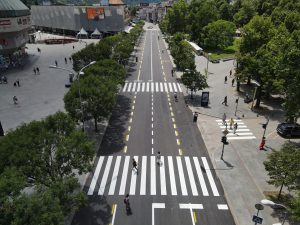 Zbog manifestacije “Veliki početak”: Izmjena u režimu odvijanju saobraćaja u centru grada