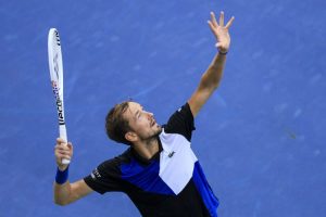 Kraj za Medvedeva: Ruski teniser ispao sa Mastersa u Šangaju