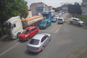 Vozači strpljenja: Pojačan saobraćaj na prelazima Bijača, Izačić, Gradina i Gradiška