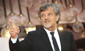 Okliznuo se i pao na Mokroj Gori: Kusturica operisan nakon preloma noge