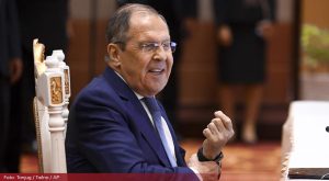 Lavrov bez dlake na jeziku: Francuski predsjednik pokušava da “ugodi” rukovodstvu SAD