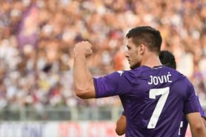 Srbin u problemu: Fiorentina traži napadača i šta to znači za Jovića?