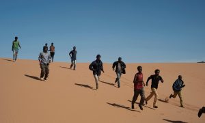 Put smrti: U pustinji pronađena tijela najmanje 15 migranata
