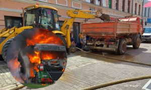 Požar o kojem se ništa nije znalo: Banjalučki Vodovod ostao bez tri kamiona FOTO