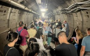Stao voz pod Lamanšom: Putnici satima čekali zarobljeni u tunelu