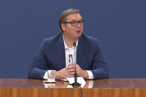 Vučić upozorava: Hoće da napadnu sjever, pripremaju likvidacije naših ljudi