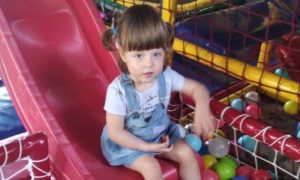 Za Milin samostalan korak: Maloj djevojčici treba pomoć da prohoda