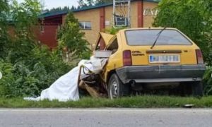 Život izgubio stariji muškarac: Krenuli na svadbu, pa imali sudar FOTO