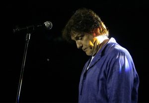 Čola na udaru kritika: Pjevača napali jer nije otkazao koncert zbog dana žalosti u Srbiji