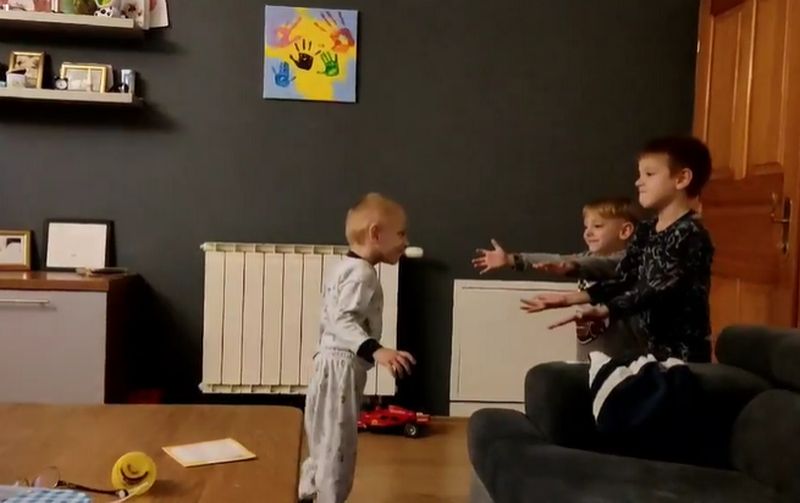 Emotivan video! Dječaku iz BiH ljekari davali minimalne šanse da preživi, a pogledajte ga sada