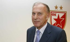 FK Crvena zvezda u čast Dragana Džajića povlači dres sa brojem 11