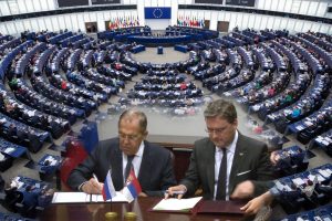 Poslanici EU: Ne možemo nastaviti pregovore ako Srbija ne uvede sankcije Rusiji