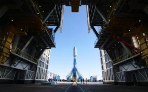 Kosmodrom Bajkonur: Postavljena raketa koja će rusko-američku posadu prevesti na MSS