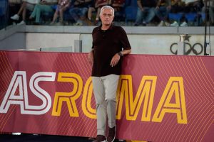 Murinjo pred otkazom: Poznato ko će biti novi trener Rome