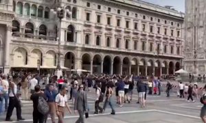Pronađen arsenal dimnih bombi i teleskopskih palica: Milanska policija uhapsila 14 navijača Dinama