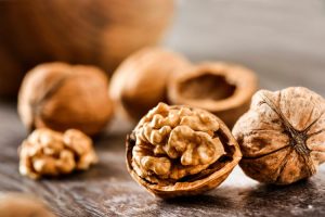 Dajte prioritet zdravoj ishrani: Evo zašto je dobro da jedete orahe svakog dana