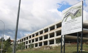 Radovi se odužili: Parking garaža kod UKC-a neće biti završena u predviđenom roku