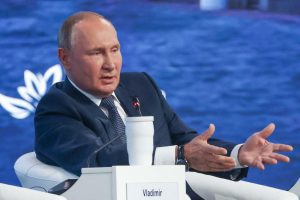 Putin upozorio: Biće teških posljedica ako se ograniči cijena ruske nafte