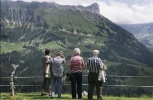 Švajcarci na referendumu glasali za kasniji odlazak žena u penziju
