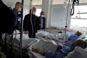 Dva pacijenta i dalje na intenzivnoj njezi: Iz bolnice u Čačku izlazi još jedan povrijeđeni
