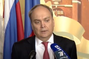 Antonov: Kijev odgovoran za povlačenje Rusije iz Sporazuma o izvozu žita