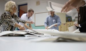 Nepravilnosti na 13 izbornih mjesta: Počelo ponovno brojanje glasova u Bijeljini