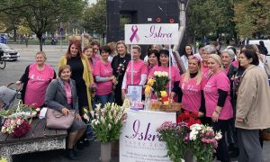 “Iskra” na Trgu Krajine: Banjaluka obilježila svjetski dan borbe protiv raka dojke
