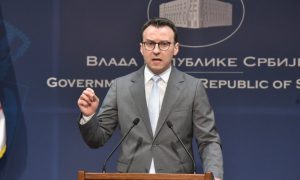 Petković poručio Svečlji: Neće vam proći lažiranje činjenica o napadu na Srbe