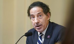 Američki kongresmen poručio: Treba uništiti Rusiju, jer je pravoslavna i tradicionalna