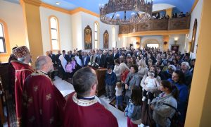 Vladika banjalučki Jefrem služio liturgiju: Osveštan Svetosavski dom u Piskavici