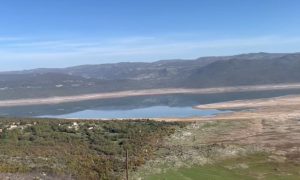 Zabrinjavajuća slika iz Hercegovine: Nestaje Bilećko jezero VIDEO