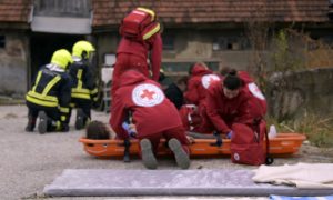 Aktivisti Crvenog krsta imali pokaznu vježbu: Obučeni da pomognu u slučaju katastrofa