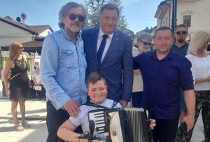 Dodik uputio čestitke harmonikašu Đorđu Periću: Još jednom pokazao svoj nevjerovatan talenat FOTO