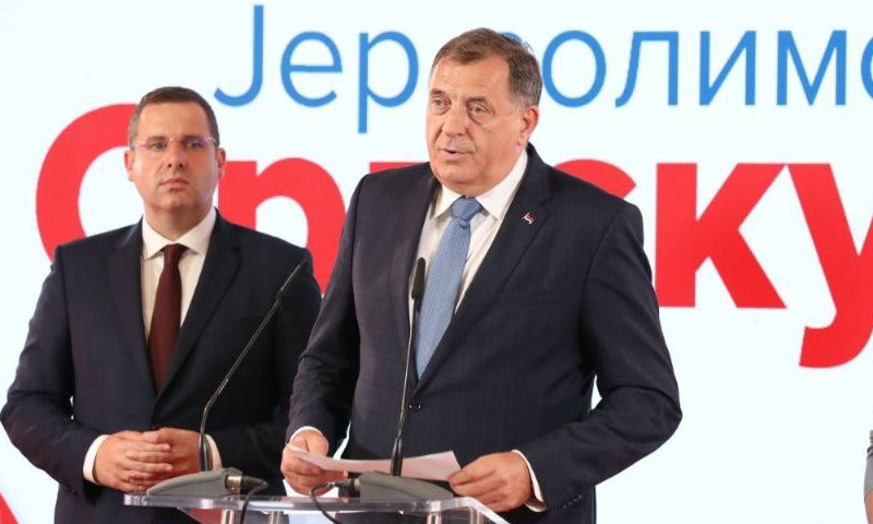 Mile, Mile, ori se štabom SNSD-a! Dodik proglasio pobjedu: Ponosan sam što sam bio kandidat FOTO/VIDEO