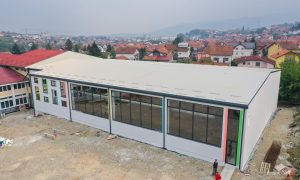 Izgradnja objekta pri kraju: Nova sportska dvorana na Laušu za kvalitetniju nastavu i treninge sportista