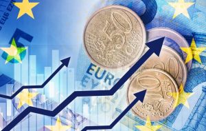 Evro ojačao, inflacija u evrozoni rekordna