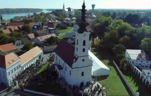 Patrijarh Porfirije osveštao Saborni hram u Vukovaru VIDEO