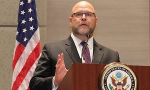 Ambasador SAD u Prištini zatražio: Hitno započeti pregovore o formiranju ZSO