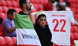 Fudbalski savez SAD-a odlučio: Zastava Irana prikazana bez grba