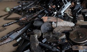 Nešić o borbi protiv nelegalne trgovine: Za četiri godine uništeno više od 25.000 komada lakog oružja