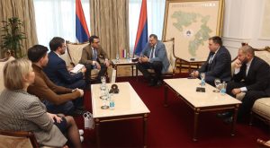 Dodik razgovarao sa delegacijom pozorišta “Aleksandrinski” iz Rusije: Poželio sam im dobrodošlicu u Srpsku