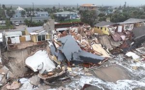 U naletu uragana na Floridi stradale dvije osobe VIDEO