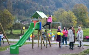 Na radost mališana: Kočićev vijenac dobio novo dječje igralište