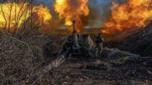 Makron o vojnoj pomoći: Francuska će Ukrajini dati rakete dugog dometa