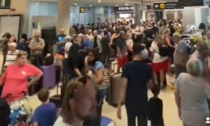 Objavljeni snimci haosa: Hiljade putnika bilo zarobljeno na aerodromu u Kipru VIDEO
