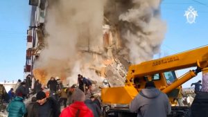 Eksplozija gasa u stambenoj zgradi u Rusiji, poginulo devet osoba među njima četvoro djece