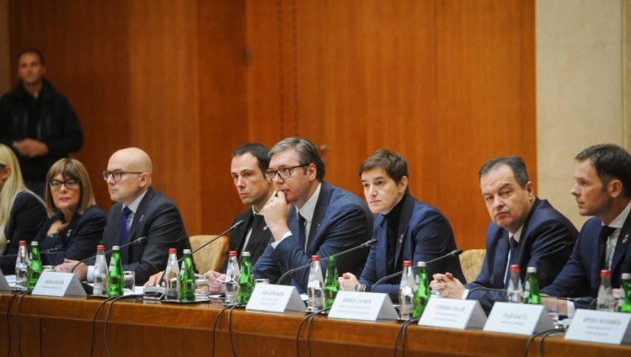 Poruka Vučića nakon sjednice Vlade Srbije: “Ne odustajemo od odgovorne politike mira i stabilnosti”