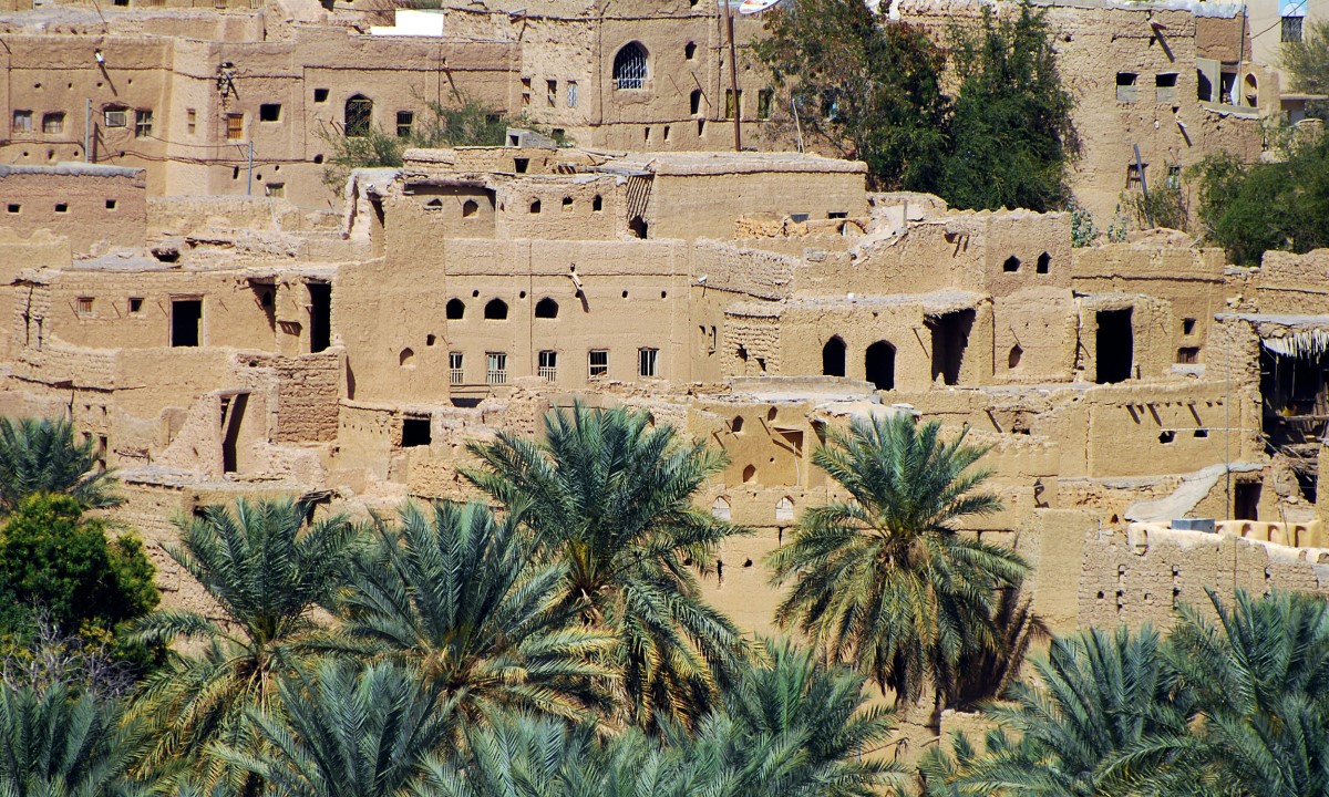 Mrkli mrak: Selo u kojem samo hrabri izlaze nakon zalaska sunca