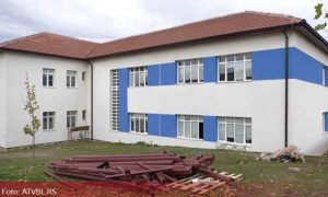 Prepucavanje zbog boje fasade na školi: Bilećani poručili da liči na policijsku stanicu